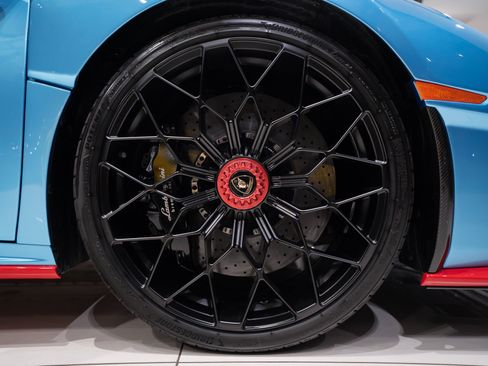 Used 2023 Lamborghini Huracan STO RWD image 50