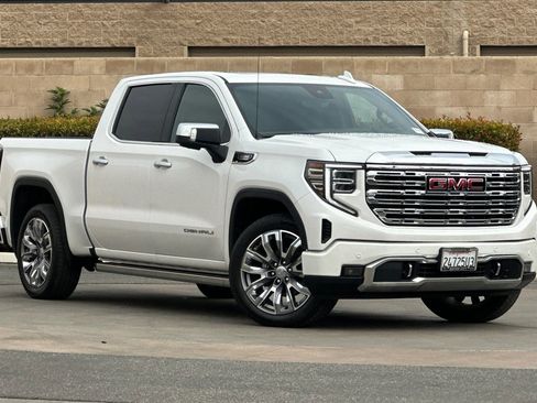 Used 2023 GMC Sierra 1500 Denali w/ Denali Reserve Package image 2
