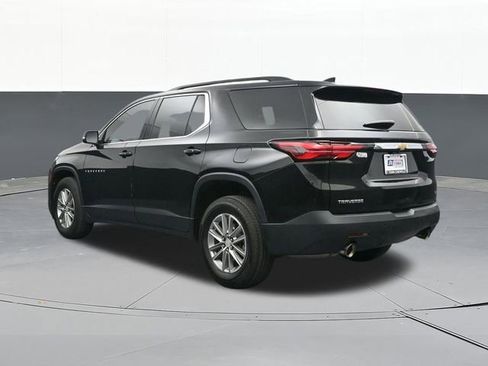 Used 2023 Chevrolet Traverse LT image 9