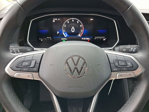 Used 2024 Volkswagen Jetta S image 19