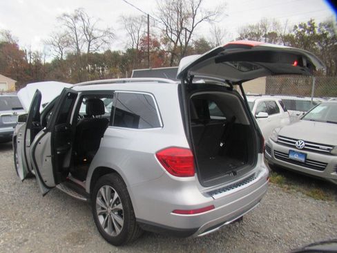 Used 2013 Mercedes-Benz GL 450 4MATIC image 10