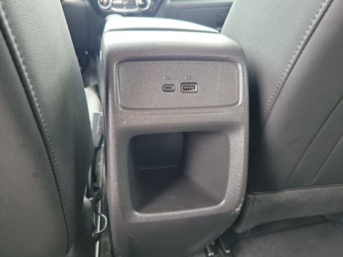 Certified 2024 Chevrolet Trax LT FWD image 15