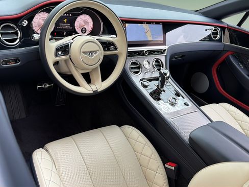 Used 2022 Bentley Continental GT AWD/4WD image 16