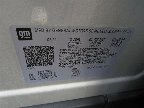 Used 2022 Chevrolet Equinox RS w/ Infotainment Package image 17