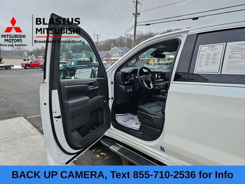 Used 2023 GMC Sierra 1500 SLT w/ SLT Convenience Package image 9