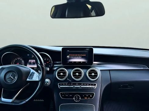 Used 2015 Mercedes-Benz C 300 Sedan image 27