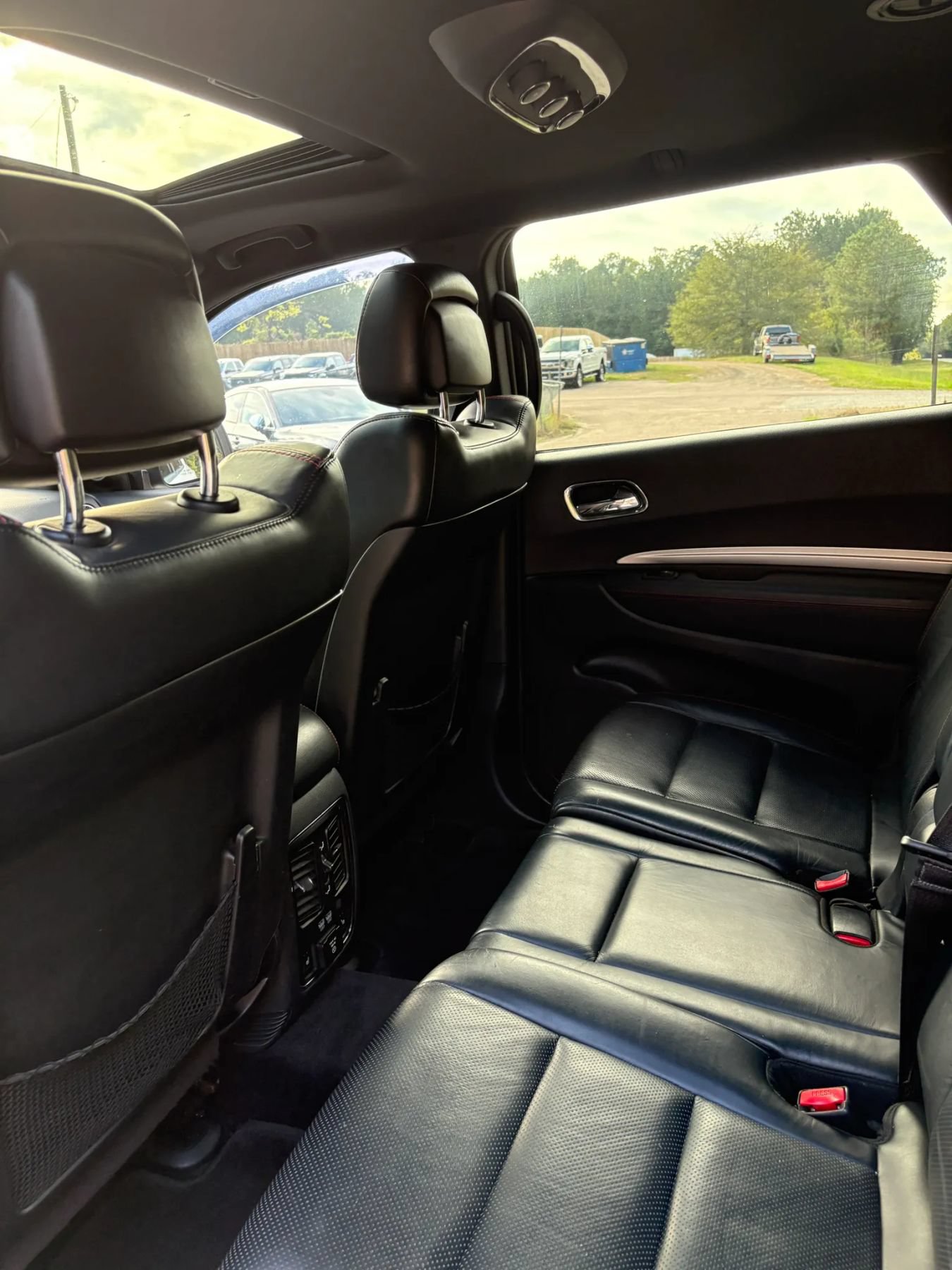 Used 2016 Dodge Durango R/T w/ Blacktop Package AWD/4WD image 37