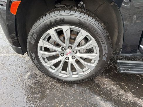 Certified 2022 GMC Yukon XL Denali w/ Denali Premium Package image 26