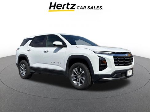 Used 2025 Chevrolet Equinox LT image 1