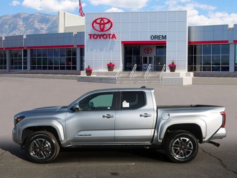 New 2025 Toyota Tacoma TRD Sport image 5