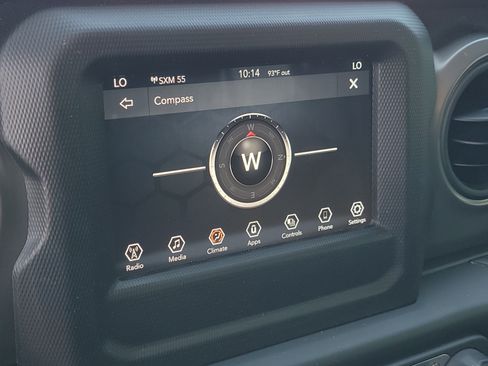 Used 2022 Jeep Wrangler Unlimited Sport AWD/4WD image 27