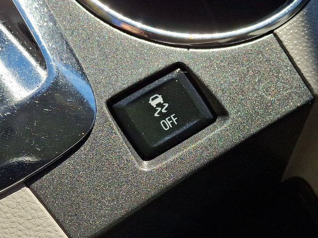 Used 2014 Chevrolet Equinox LS AWD/4WD image 23