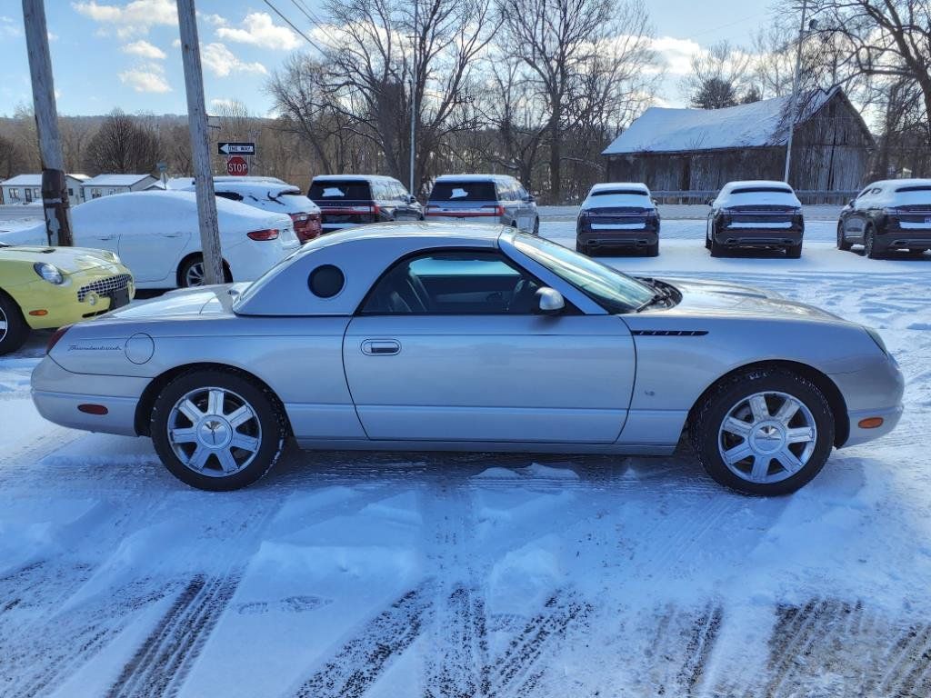 Used 2004 Ford Thunderbird RWD image 2