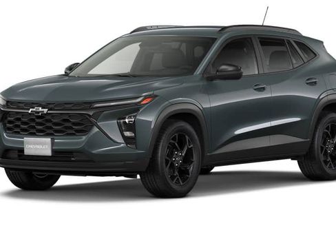 New 2026 Chevrolet Trax LT FWD image 2