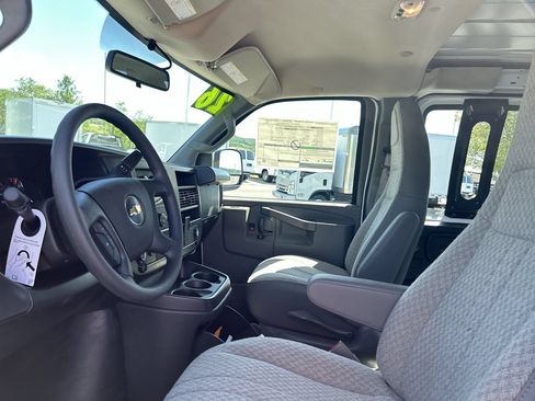 New 2026 Chevrolet Express 2500 w/ Driver Convenience Package RWD image 19
