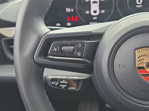 Used 2023 Porsche Taycan image 20