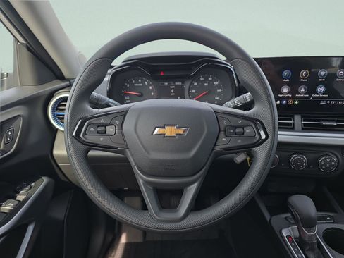 New 2026 Chevrolet Trax LS w/ LS Convenience Package image 11