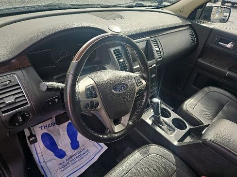 Used 2019 Ford Flex Limited FWD image 9
