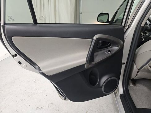 Used 2012 Toyota RAV4 Base image 27