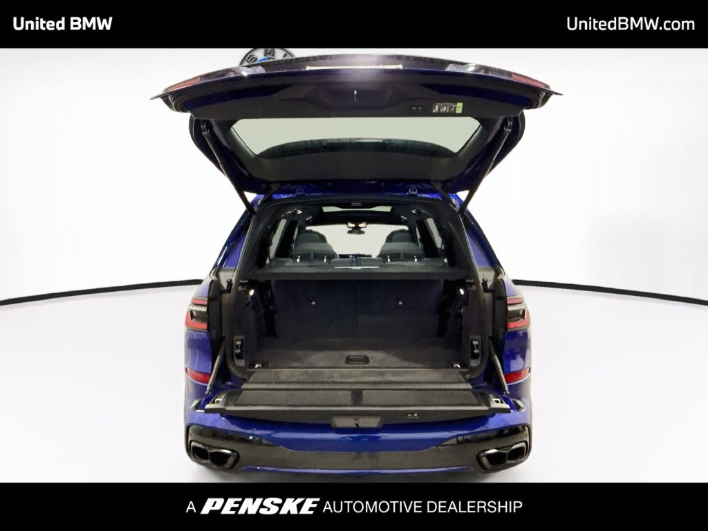 Certified 2027 BMW X7 M60i AWD/4WD image 22