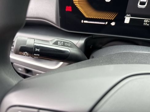 New 2026 Kia K4 FWD image 18