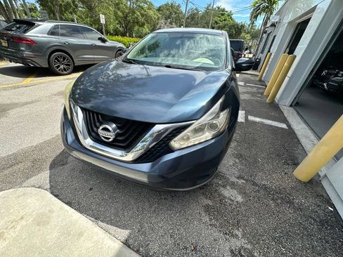Used 2015 Nissan Murano S w/ Navigation Package FWD image 2