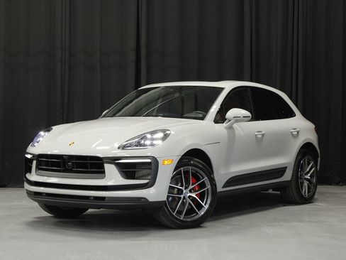 New 2026 Porsche Macan S AWD/4WD image 1