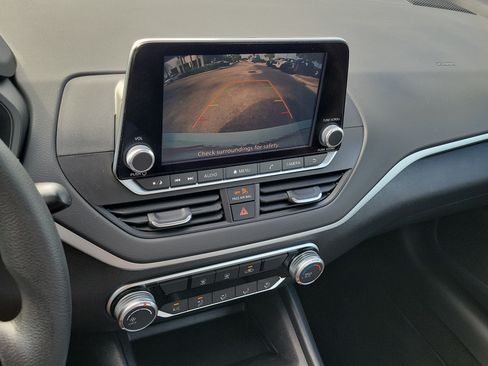 Certified 2025 Nissan Altima 2.5 S FWD image 26