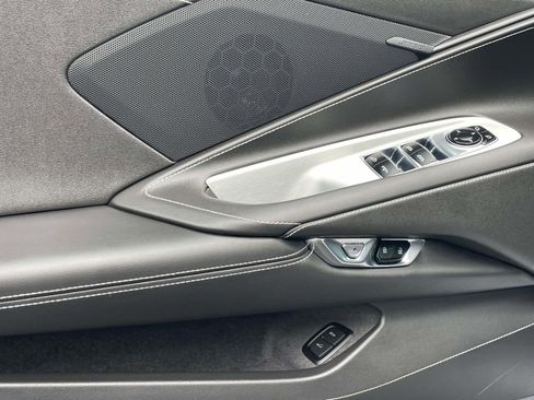 Used 2026 Chevrolet Corvette Stingray Convertible w/ 1LT image 9