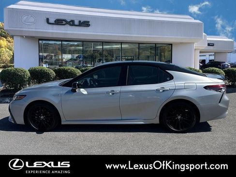 Used 2021 Toyota Camry XSE image 2