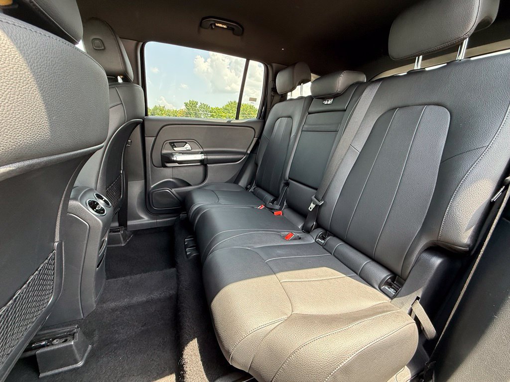 Used 2024 Mercedes-Benz GLB 250 image 25