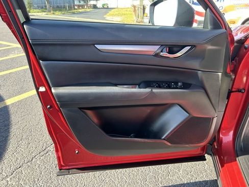 Used 2020 MAZDA CX-5 Touring image 12