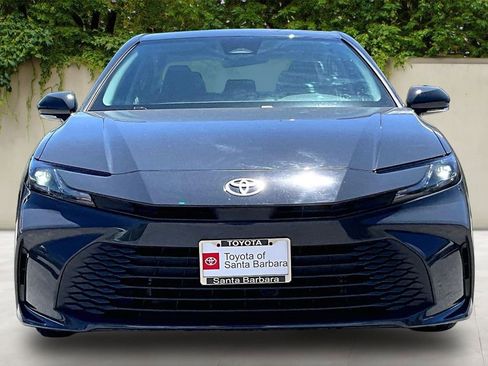 Used 2025 Toyota Camry LE FWD image 2