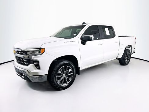Used 2023 Chevrolet Silverado 1500 LT image 3