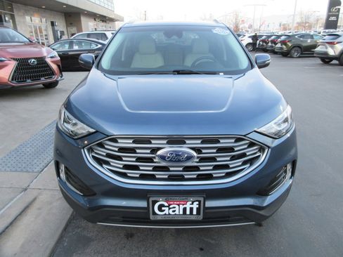 Used 2019 Ford Edge Titanium w/ Cold Weather Package image 15
