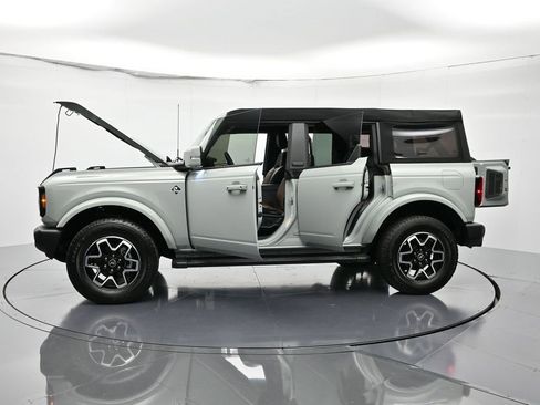 Certified 2024 Ford Bronco Outer Banks image 44