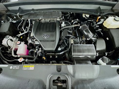 Certified 2025 Toyota Grand Highlander AWD Hybrid image 10