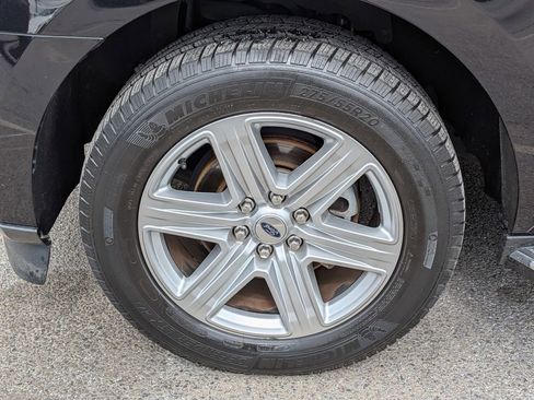 Used 2020 Ford Expedition XLT w/ Equipment Group 202A image 32