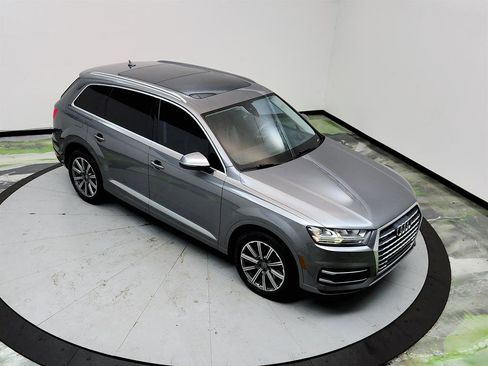 Used 2018 Audi Q7 3.0T Prestige AWD/4WD image 35