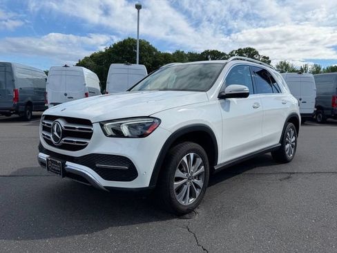 Used 2021 Mercedes-Benz GLE 350 4MATIC w/ Premium Package image 3