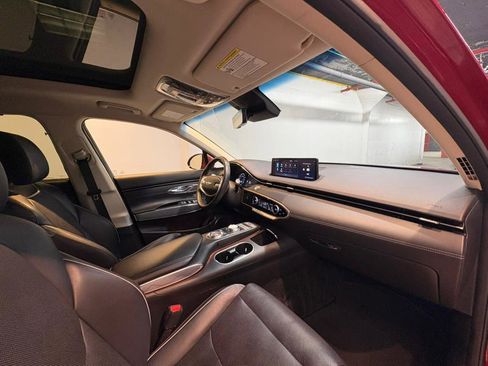 Used 2023 Genesis GV70 2.5T w/ Advanced Package image 30