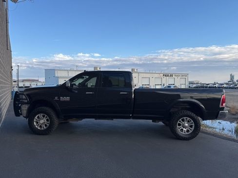 Used 2018 RAM 2500 Laramie w/ Cold Weather Group image 6