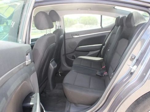 Used 2020 Hyundai Elantra SEL w/ Cargo Package (C1) FWD image 17