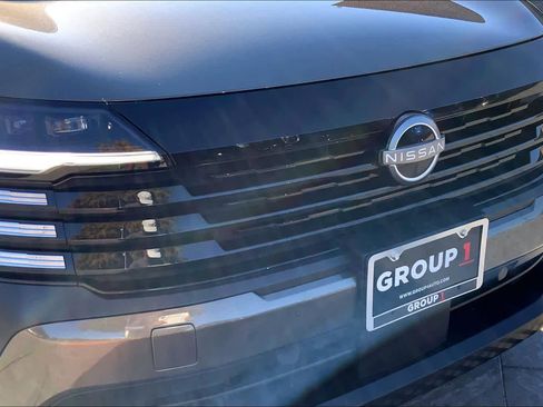 Used 2026 Nissan Kicks SV image 29