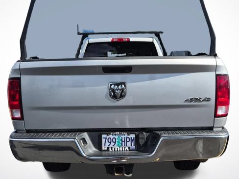 Used 2015 RAM 2500 Tradesman w/ Chrome Appearance Group AWD/4WD image 9