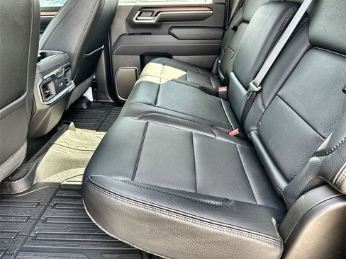 New 2026 GMC Sierra 2500 Denali w/ Denali Reserve Package image 16