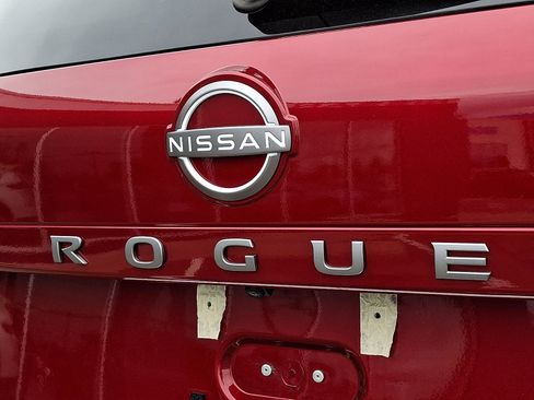 New 2026 Nissan Rogue SV w/ Cold Weather Package AWD/4WD image 22
