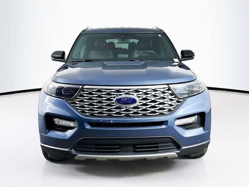 Certified 2021 Ford Explorer Platinum w/ Equipment Group 601A image 6