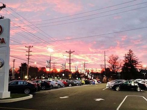 Used 2023 GMC Sierra 1500 SLE image 9