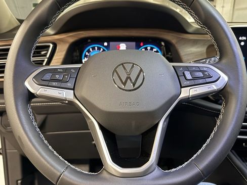 New 2026 Volkswagen Atlas SE image 21